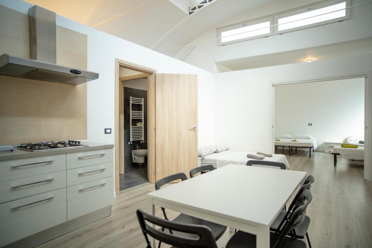 Humanitas Apartment *